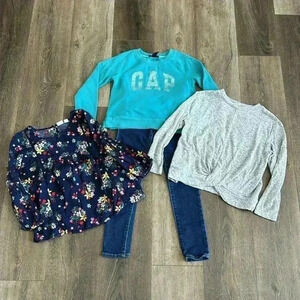 Gap Lot.  Girls size small (6/7). 4 items included: 1 jeans and 3 tops.
